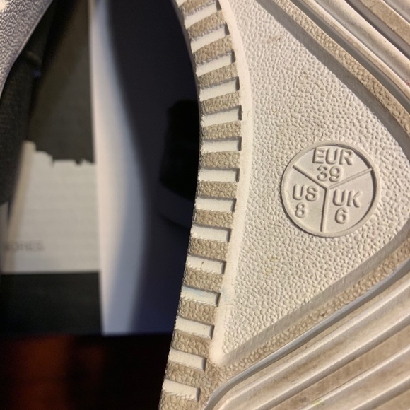 Heidi Klum Leather Sneakers - Picture 6 of 7